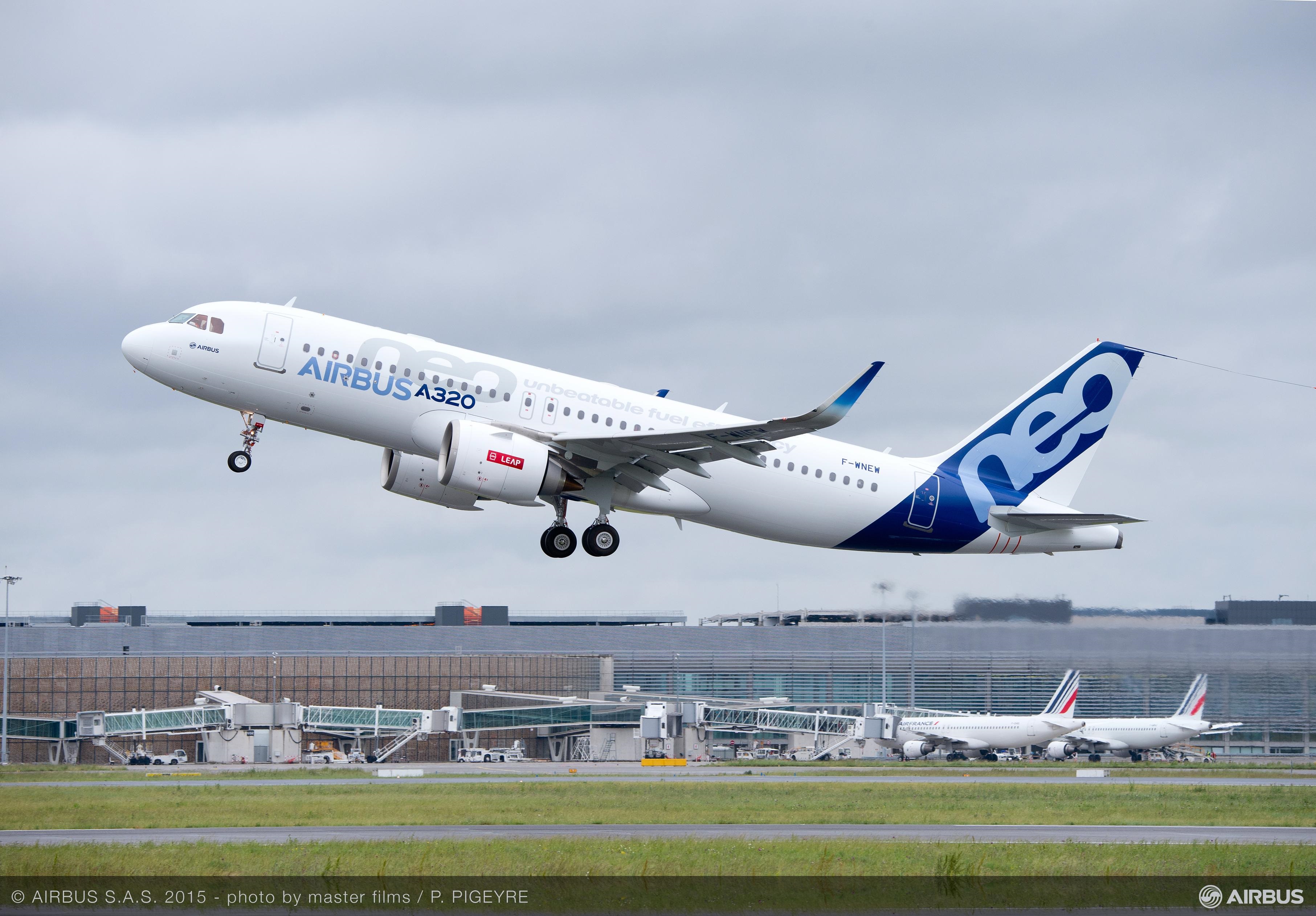 Airbus A320neo_CFM_engine_first_flight 900px