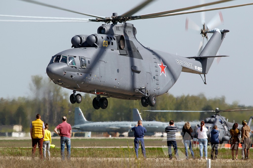 Mil Mi-26, o maior e mais poderoso helicóptero a entrar em produção a nível mundial.