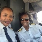 Air Zimbabwe Cockpit feminino_01 900px