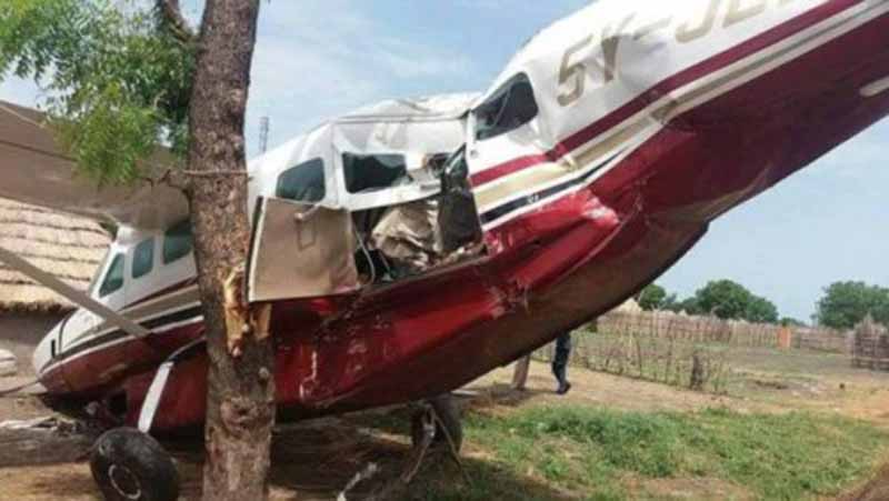 Acid Cessna G_Caravan SouthSudan jun2016 800px