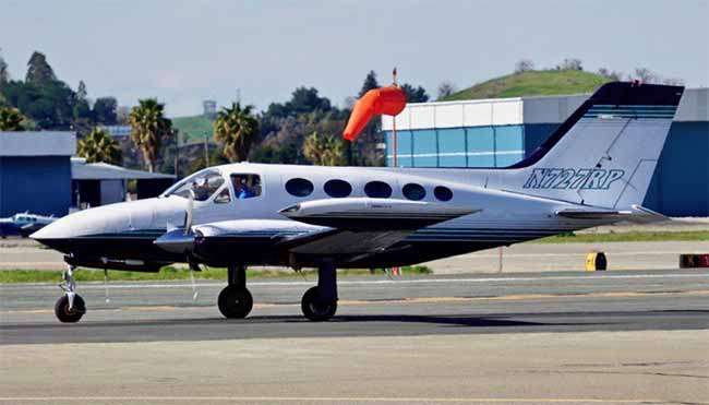 Cessna41a_N727RP_SantaANA_CA 650px